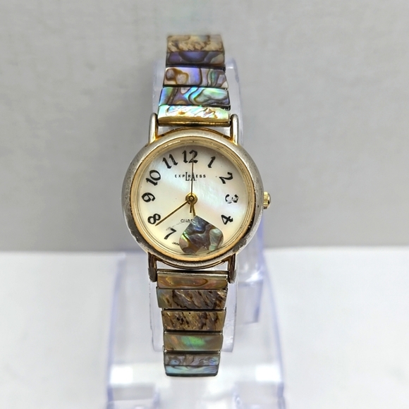 Womens Vintage La Express Abalone Shell Watch Bracelet Heart 24mm New Battery - Picture 1 of 12